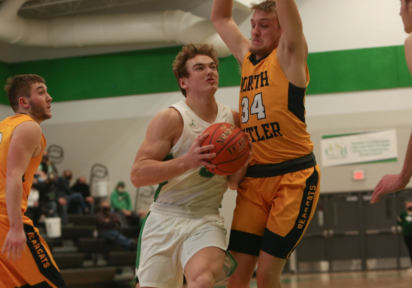 Osage boys basketball vs North Butler 01-26-21-4.jpg